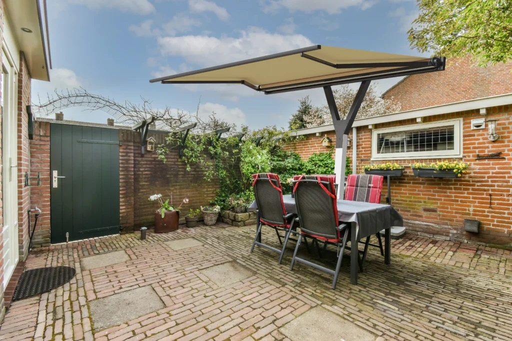 AT-4 Solar Awning — Atlas Building Technology architectural detail view 4